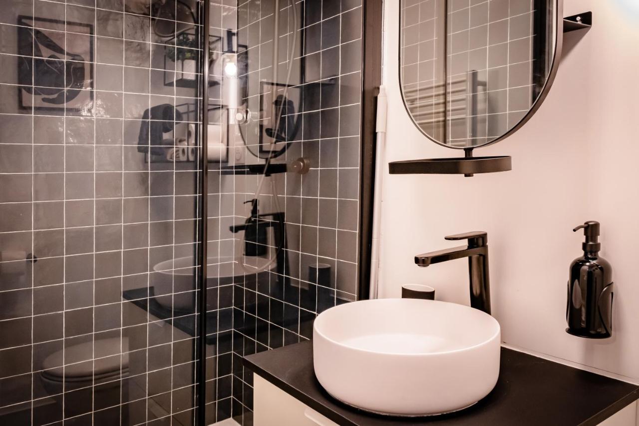 Le Saphir ~ Elegant ~ Arrivee Autonome Apartment Bressuire Bagian luar foto