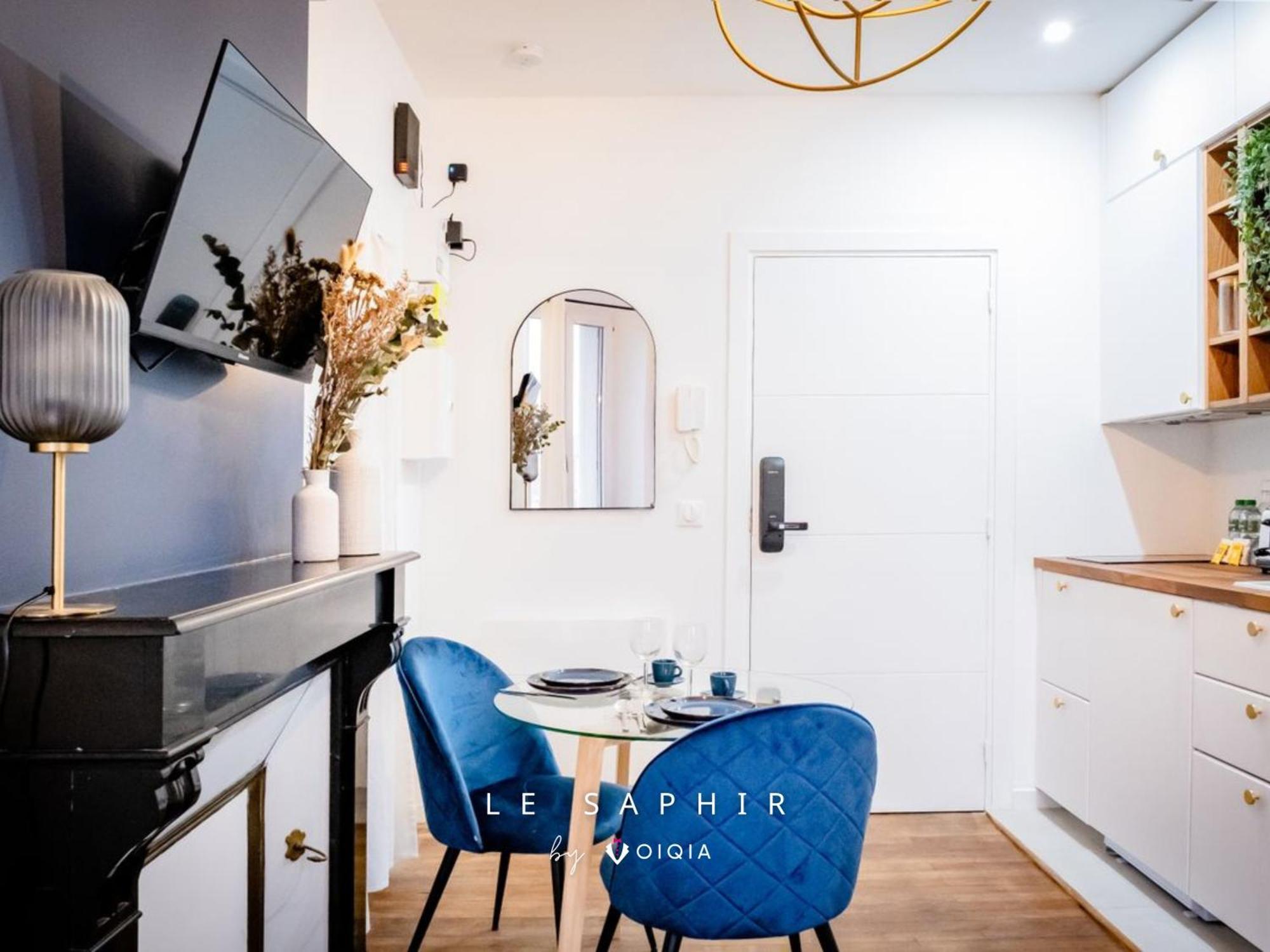 Le Saphir ~ Elegant ~ Arrivee Autonome Apartment Bressuire Bagian luar foto